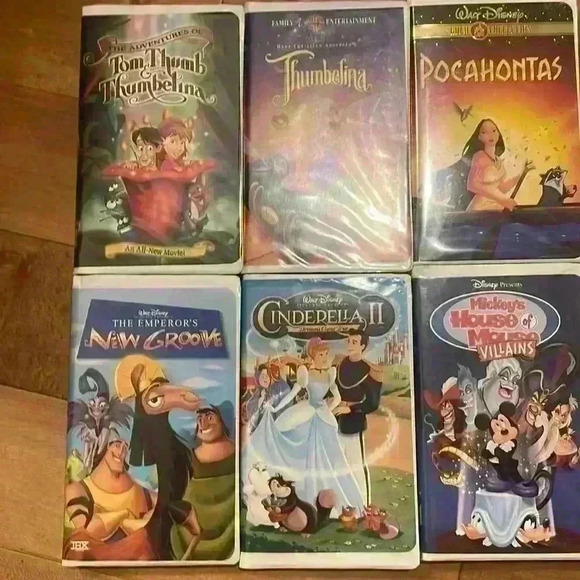 Disney Classics VHS collection - Picture 2 of 3